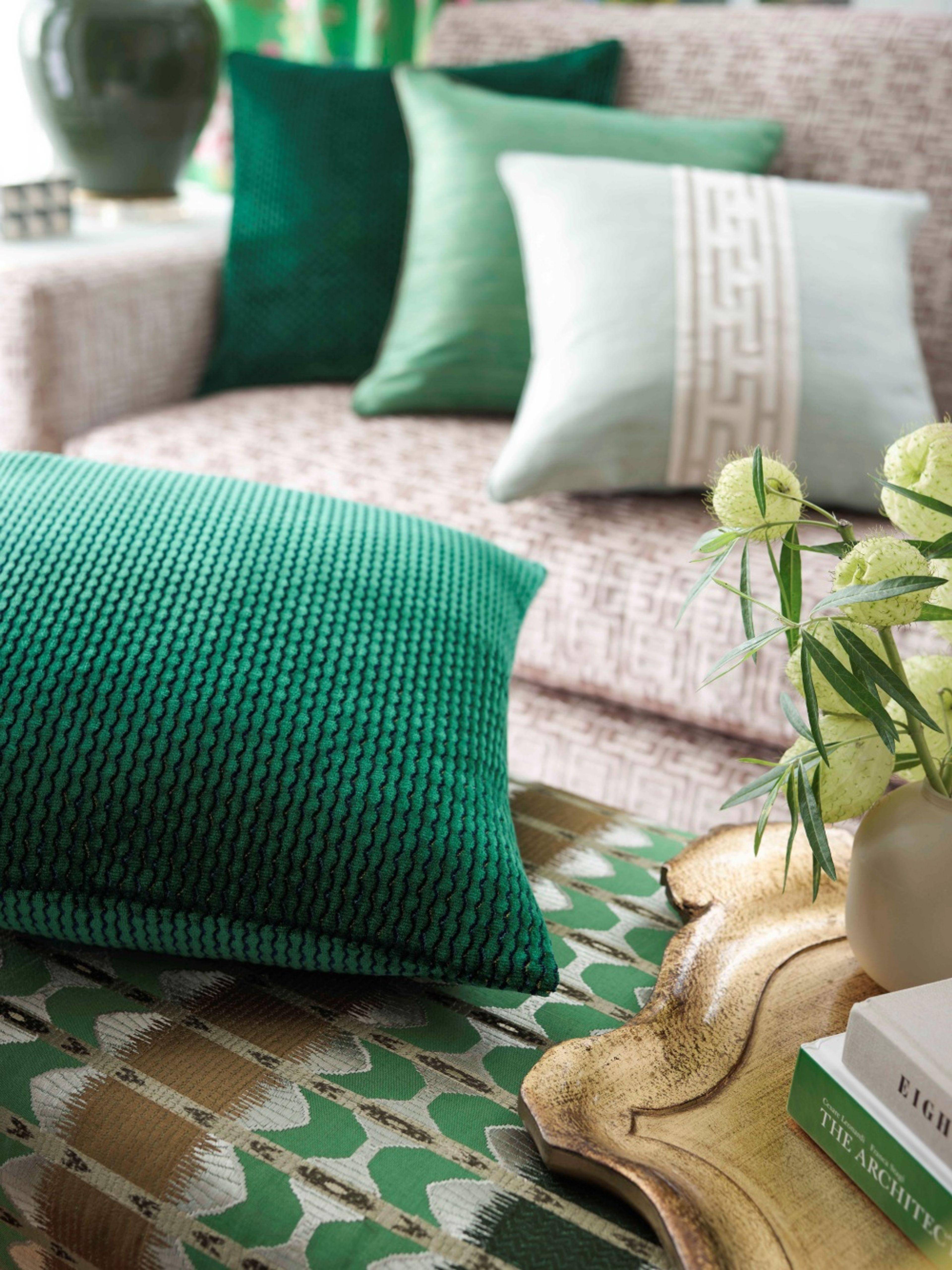 Jim Thompson Ruban Velvet