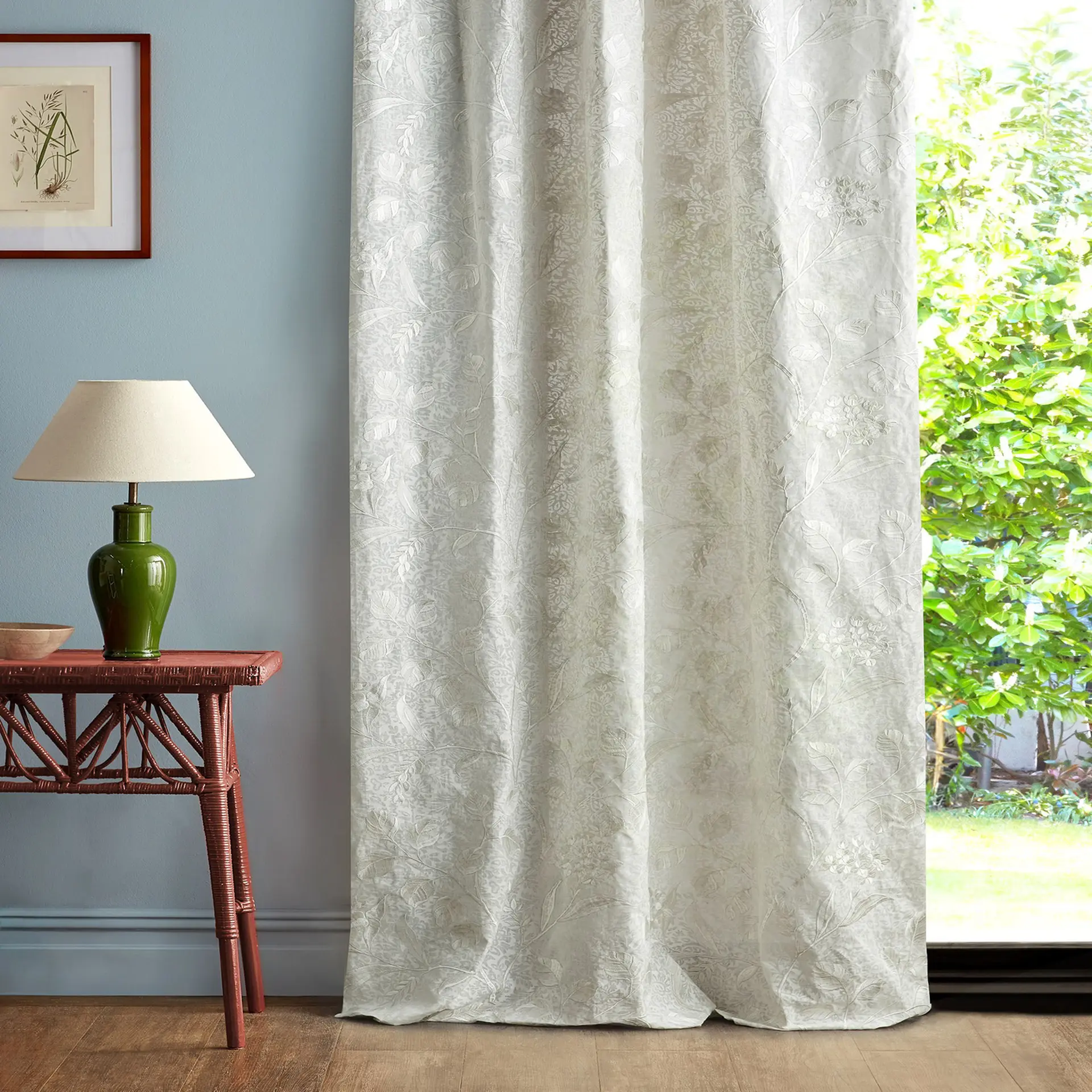 Sanderson Monterey Bloom