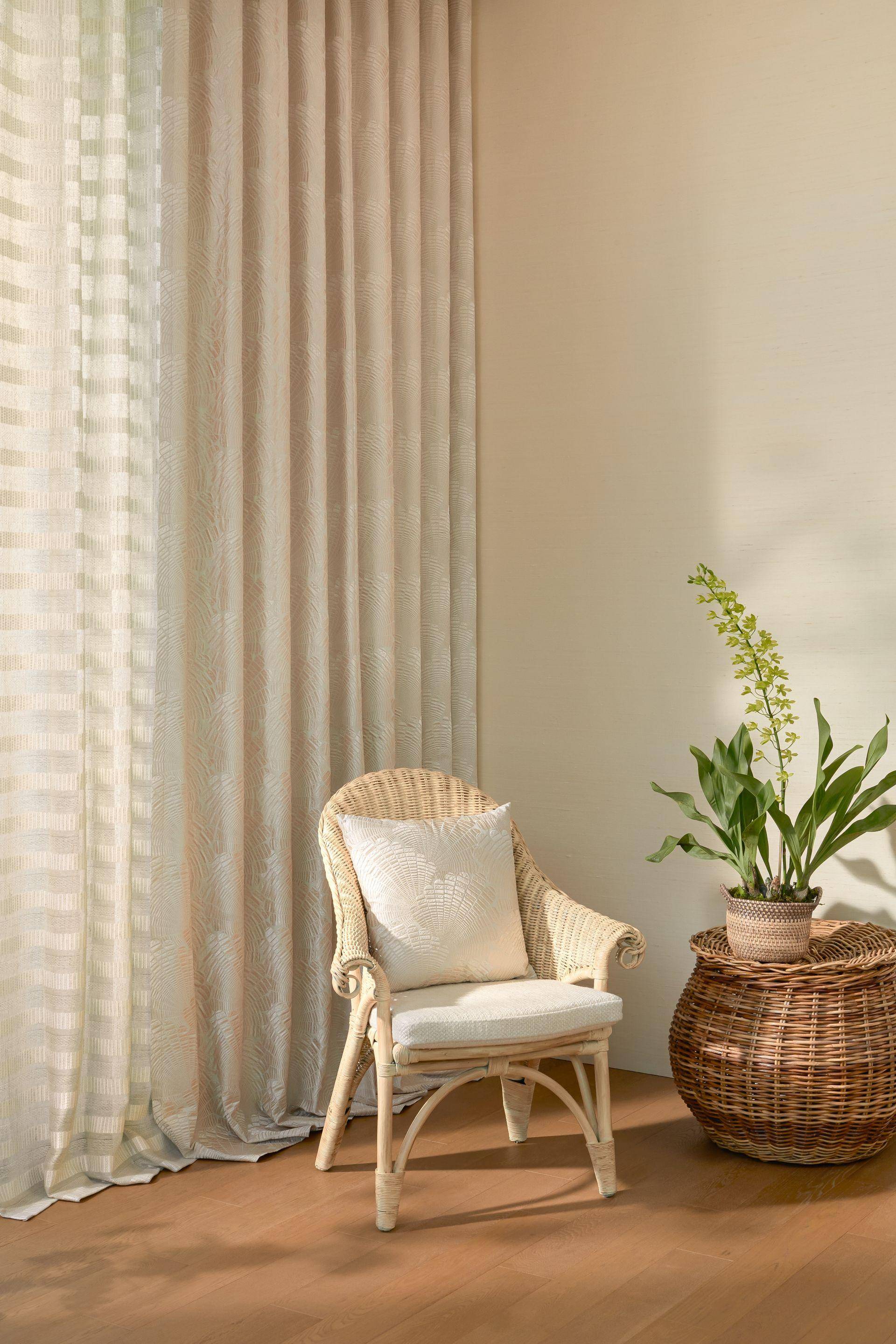 Jim Thompson Fanning Fronds