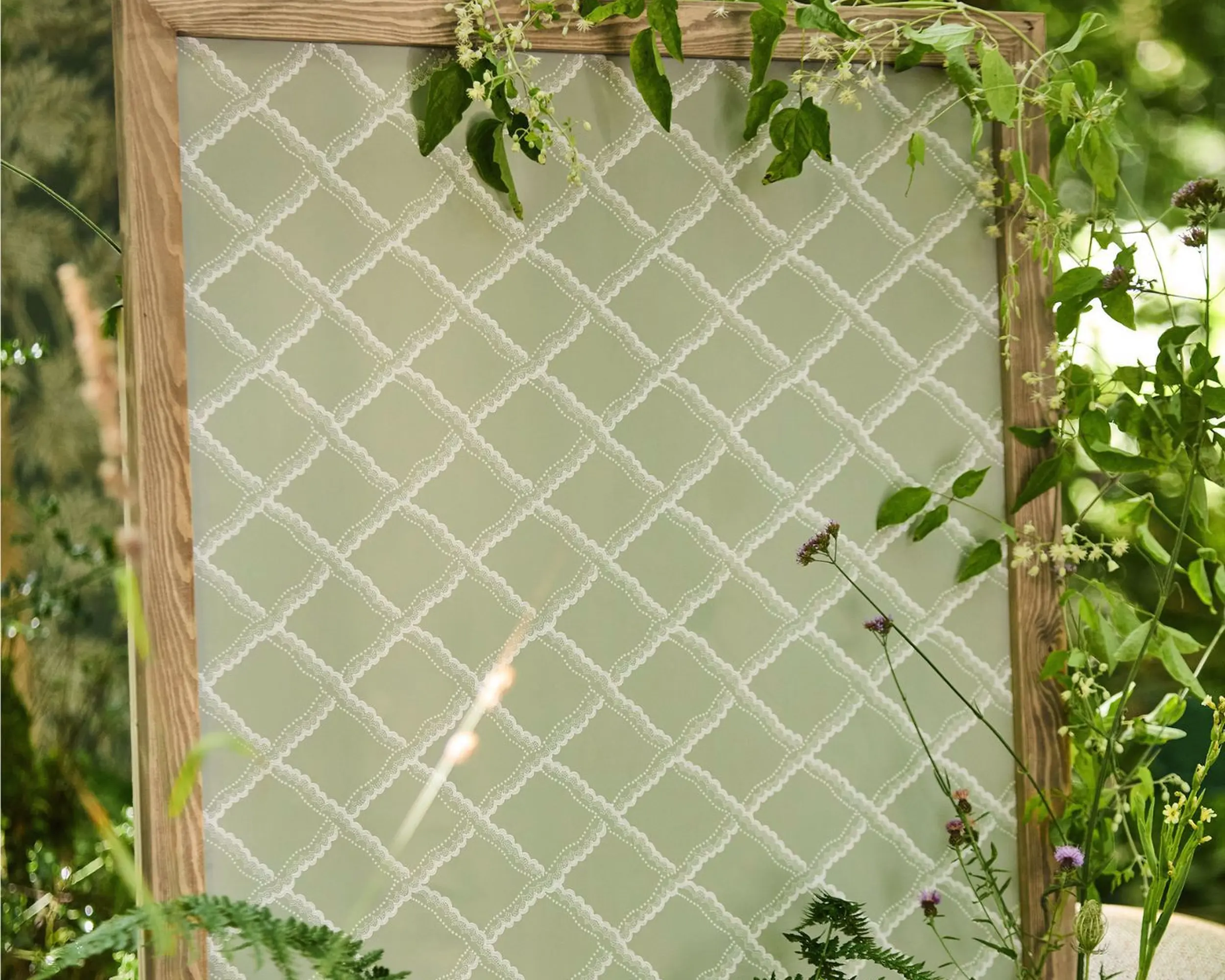 Sanderson Rye Wallpaper