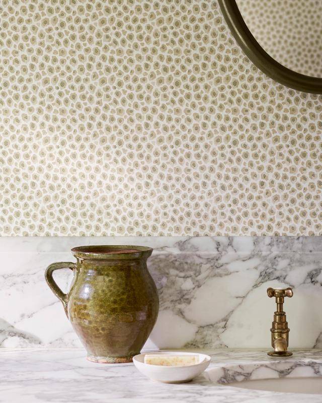 Jane Churchill Cleo Wallpaper