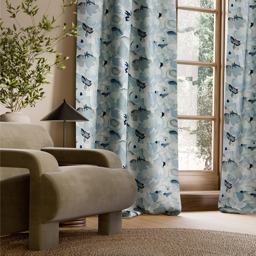 Harlequin Flores Embroidery - Dekostoff mit Stickerei