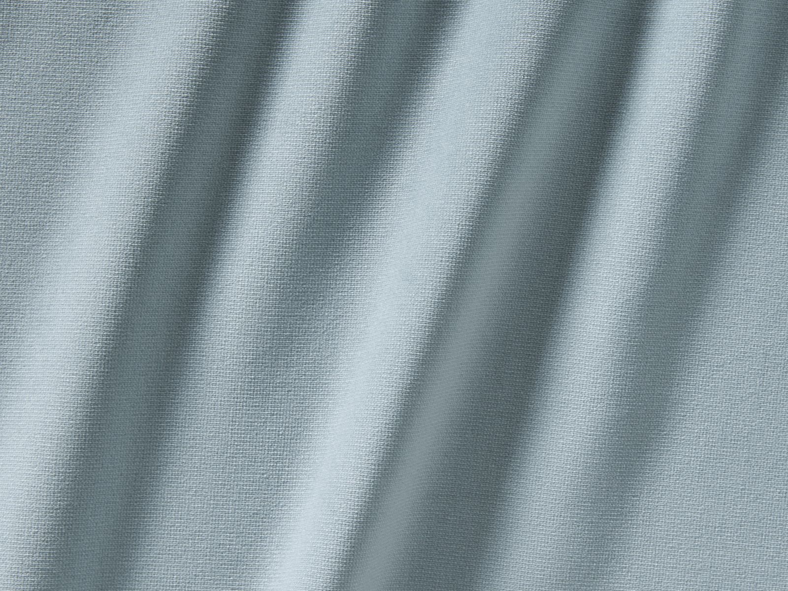 593