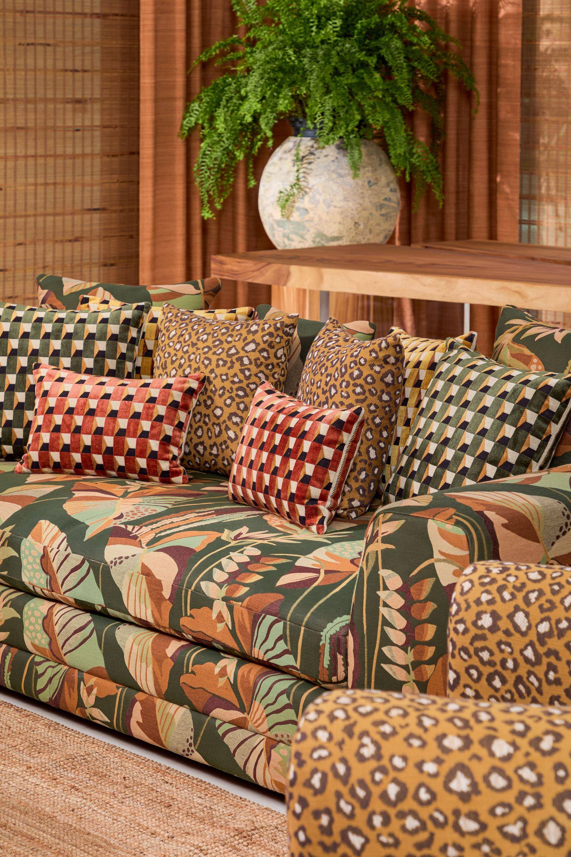 Jim Thompson Kata Velvet