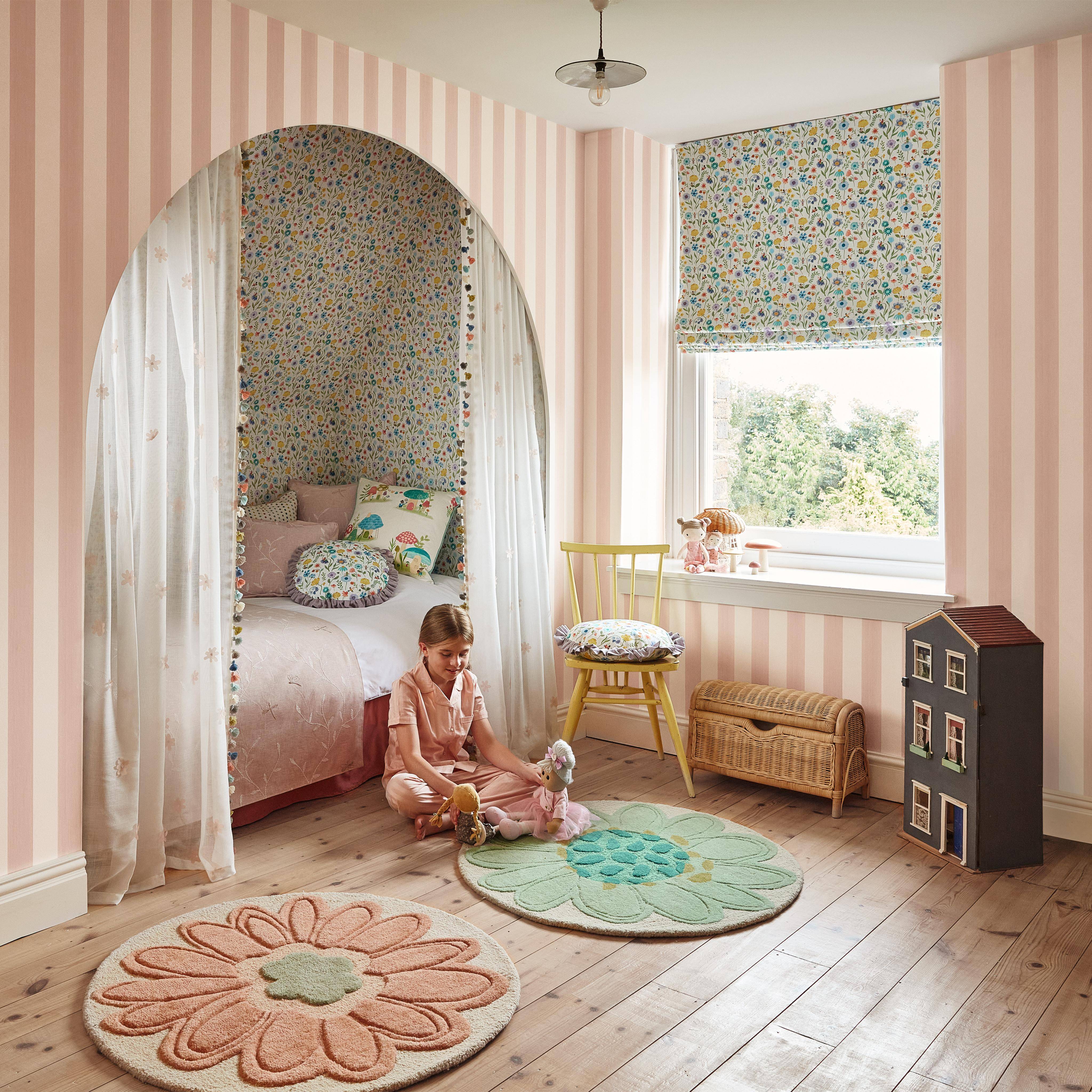 Villa Nova Oops-A-Daisy Villa Nova Oops-A-Daisy