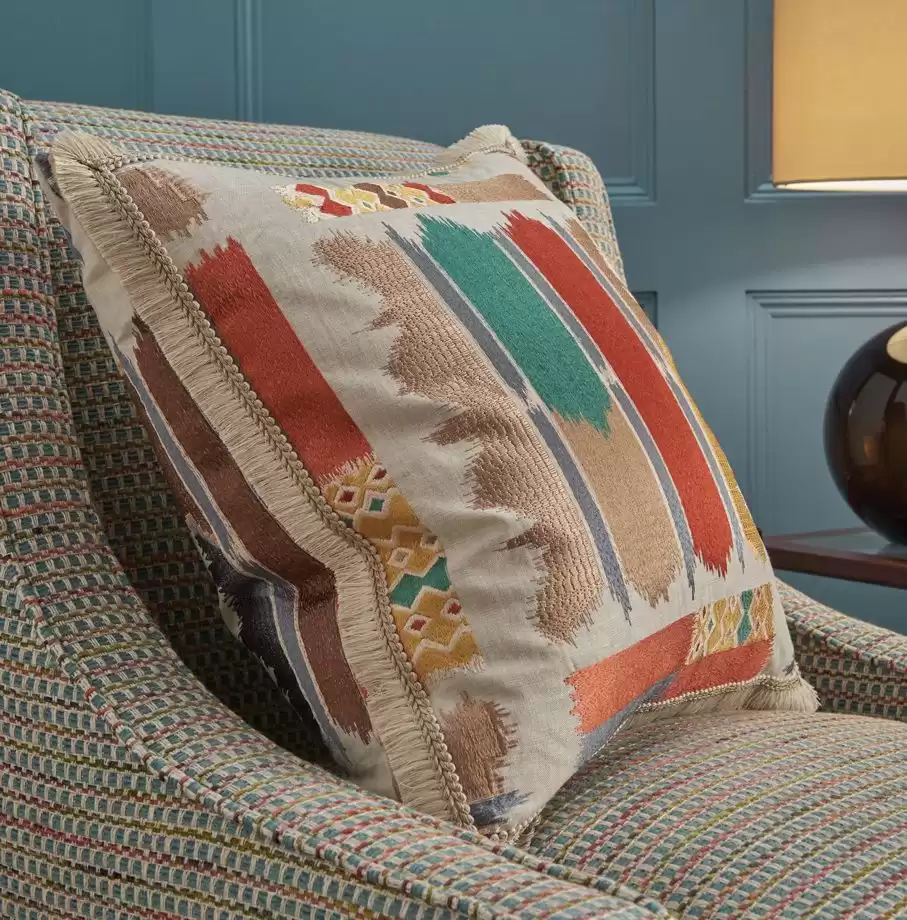 Nina Campbell  Mandovi