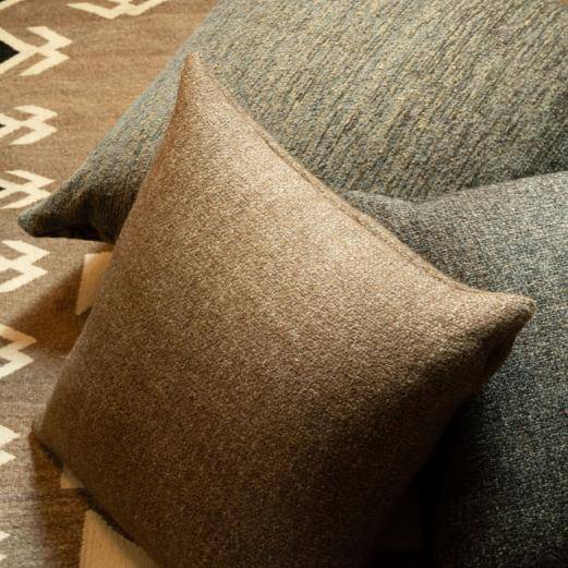 Holland & Sherry Rockslide