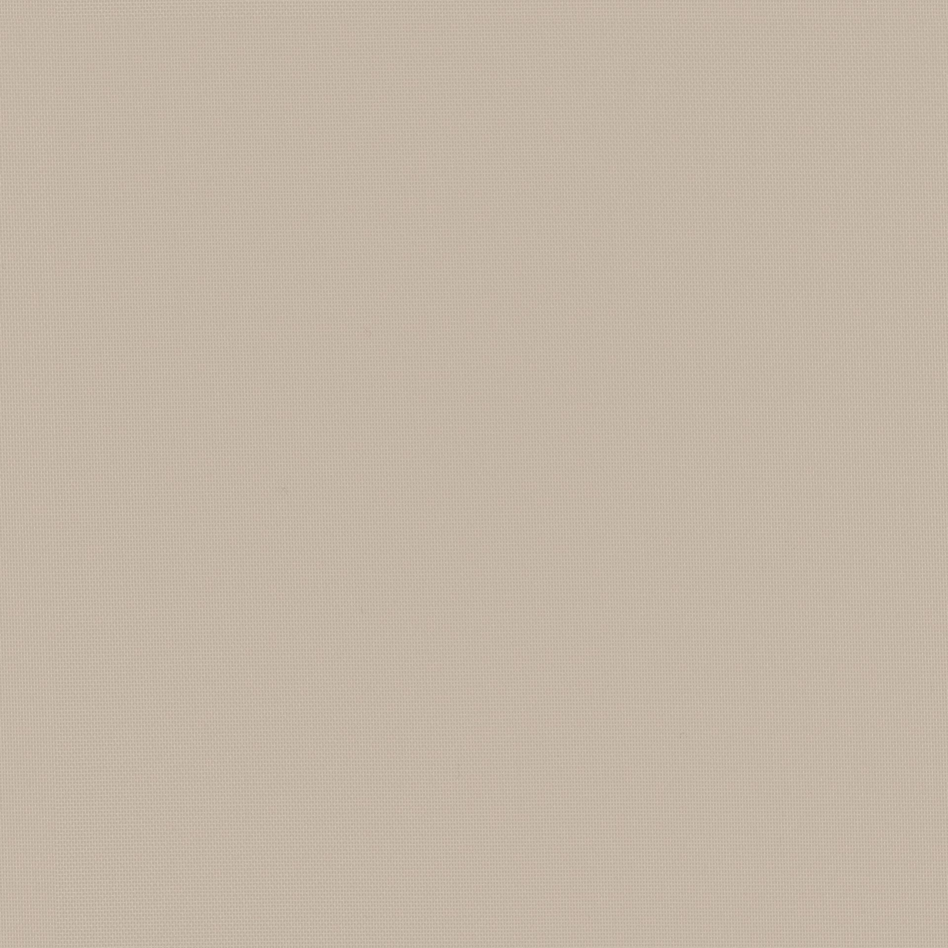773