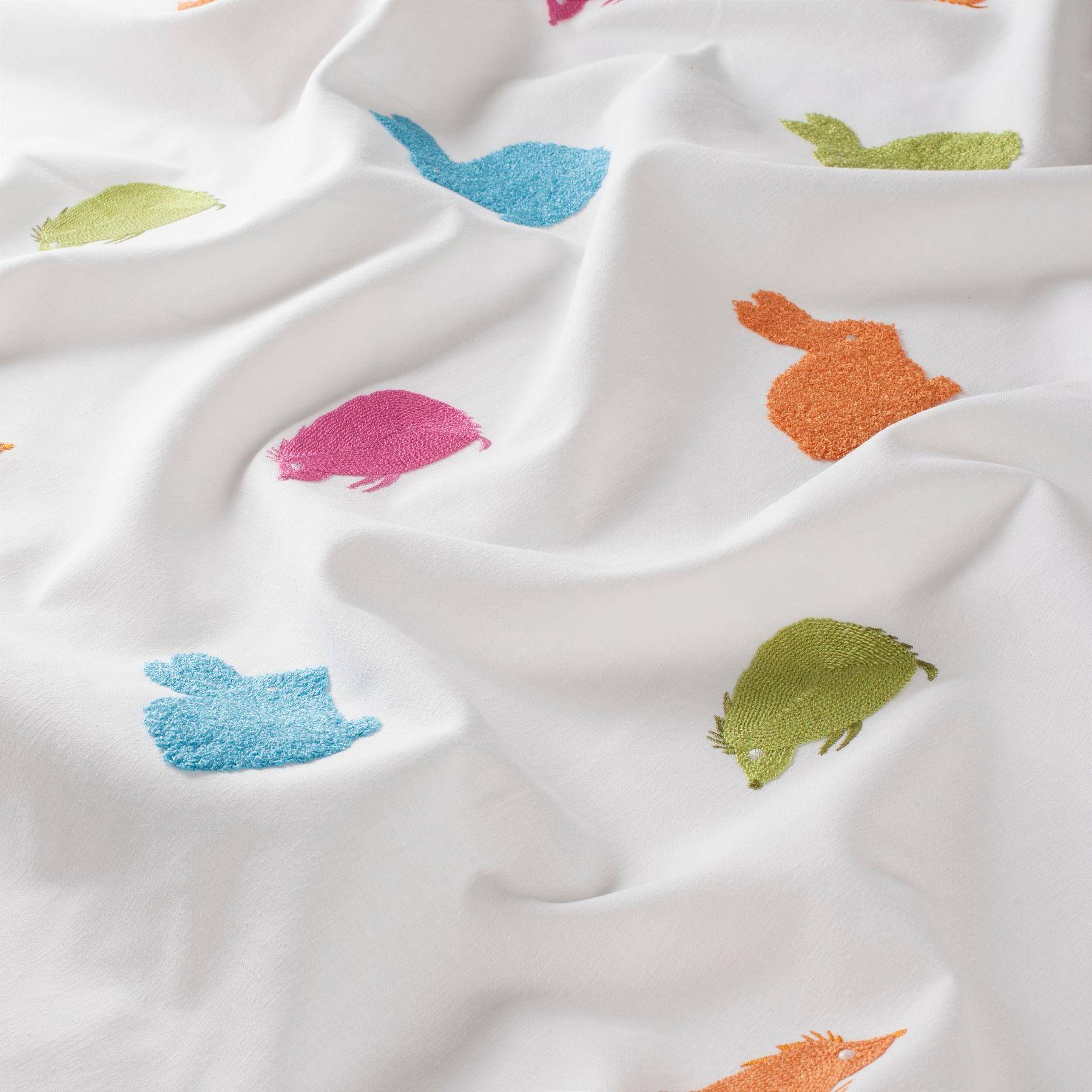 JAB Hare and Hedgehog – Bestickter Vorhangstoff