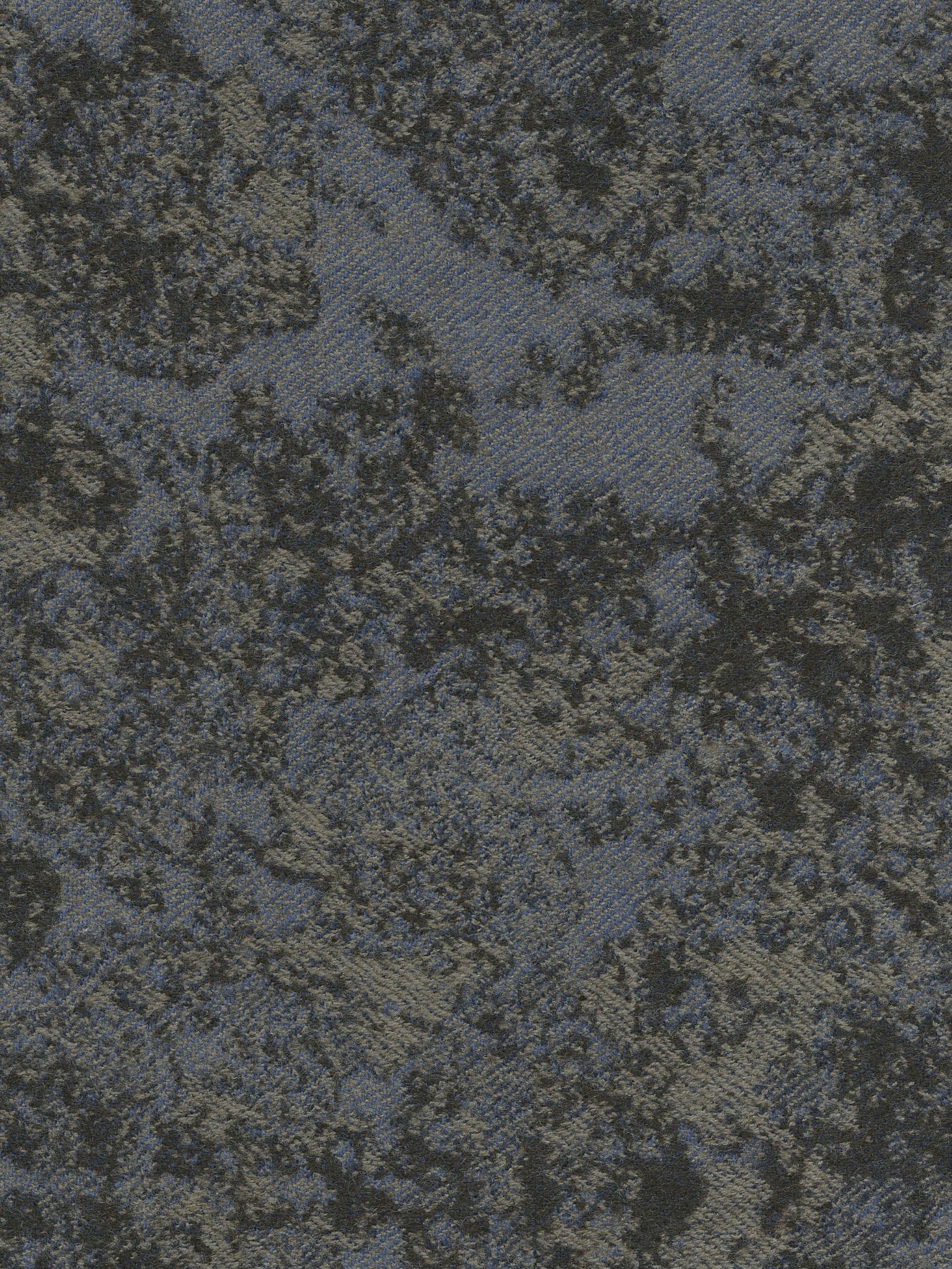 Holland & Sherry Solstice