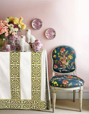 Travers Ottoman Riders