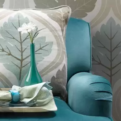 Nina Campbell Delphine