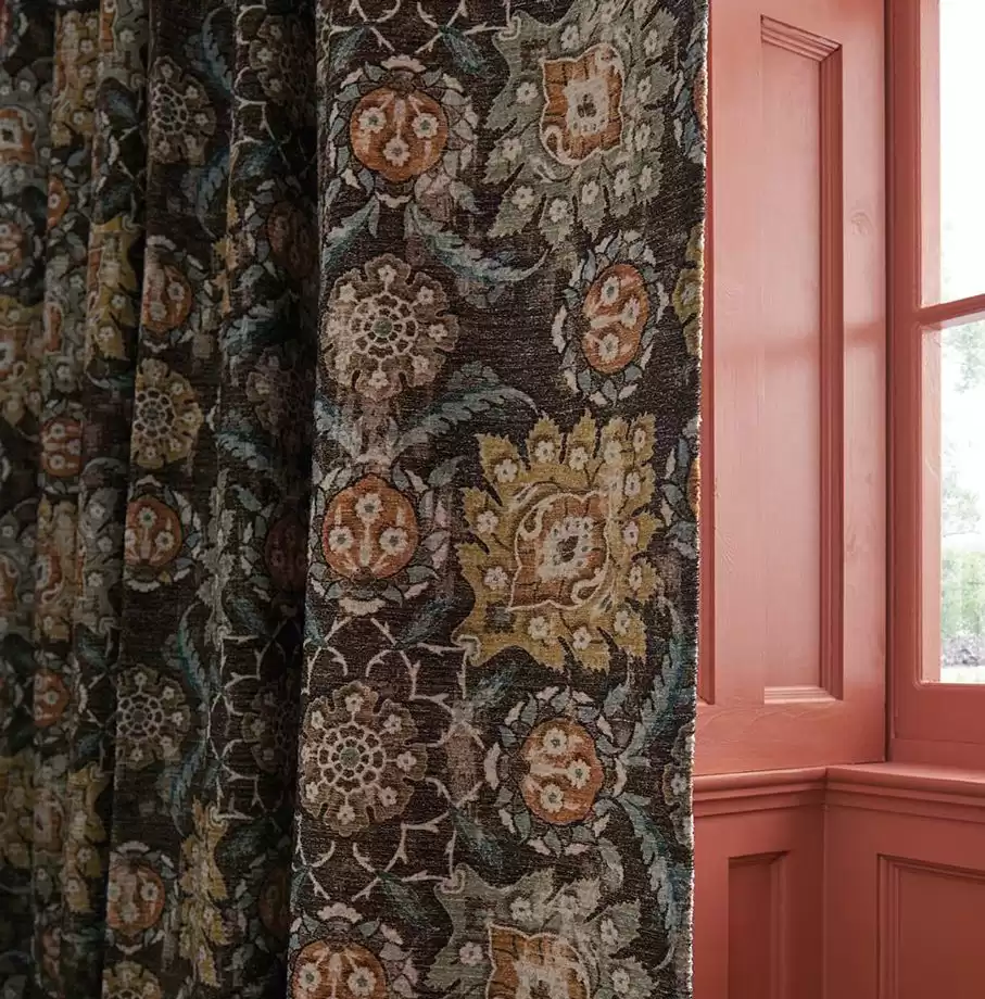 Nina Campbell Holkar