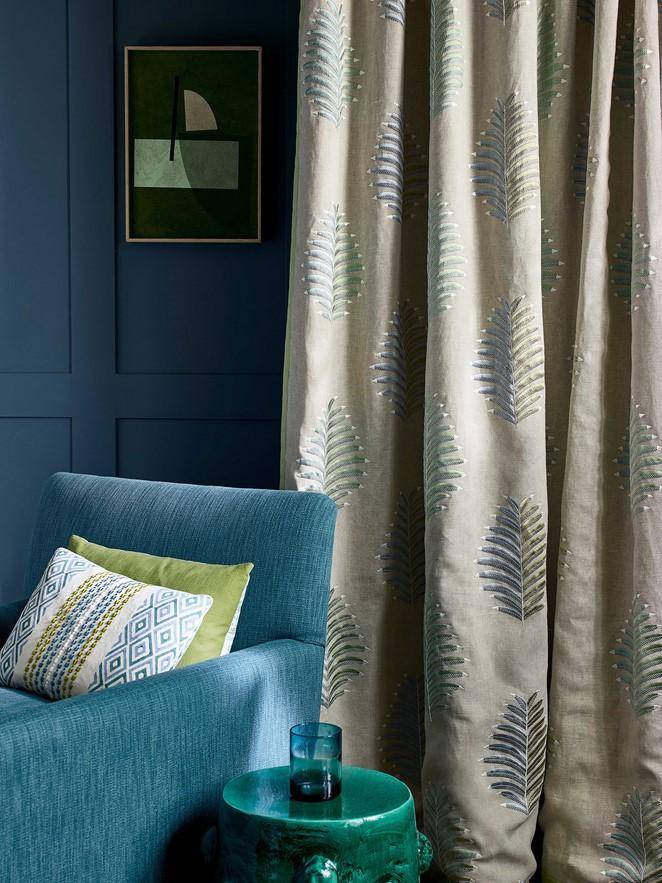 Jane Churchill Tambour