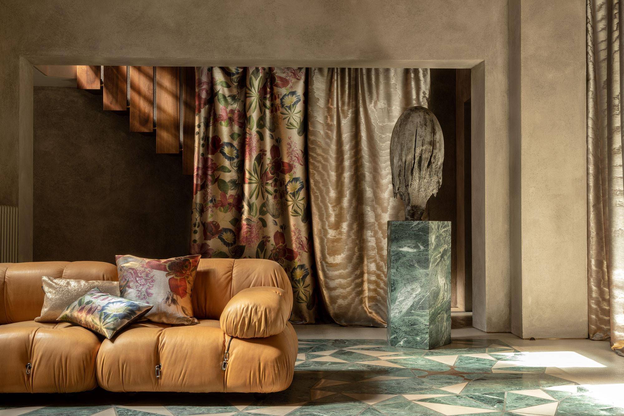 Fischbacher 1819 Interaction