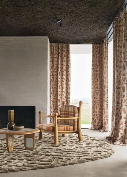 Casamance Mainland – bestickter Leinen Vorhangstoff