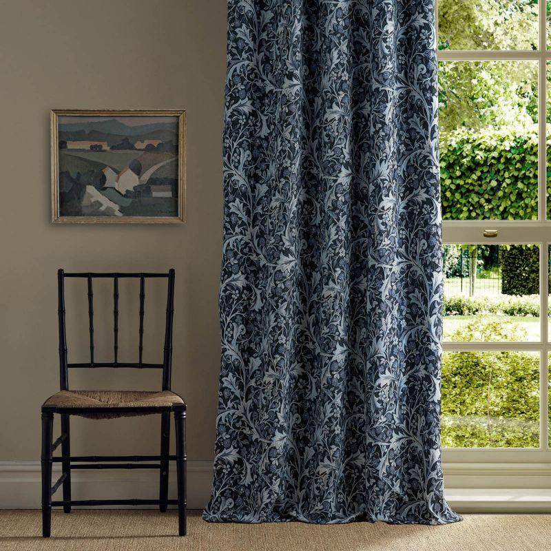 Morris & Co Clover & Vine Weave 