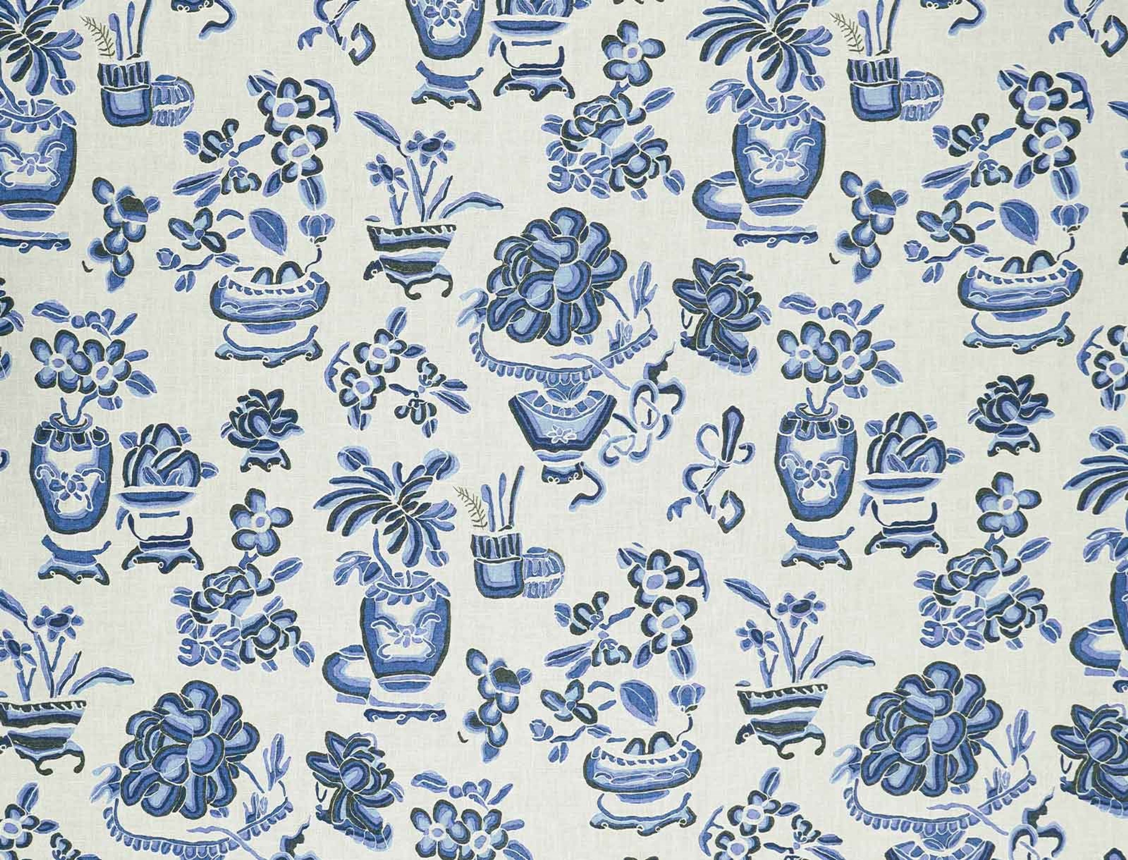 Jim Thompson Kalong Vases