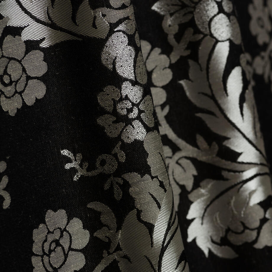 GRIS NOIR