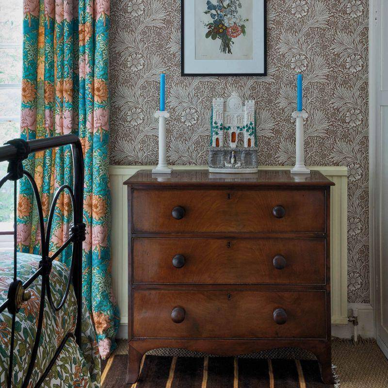 Morris & Co  Chrysanthemum 