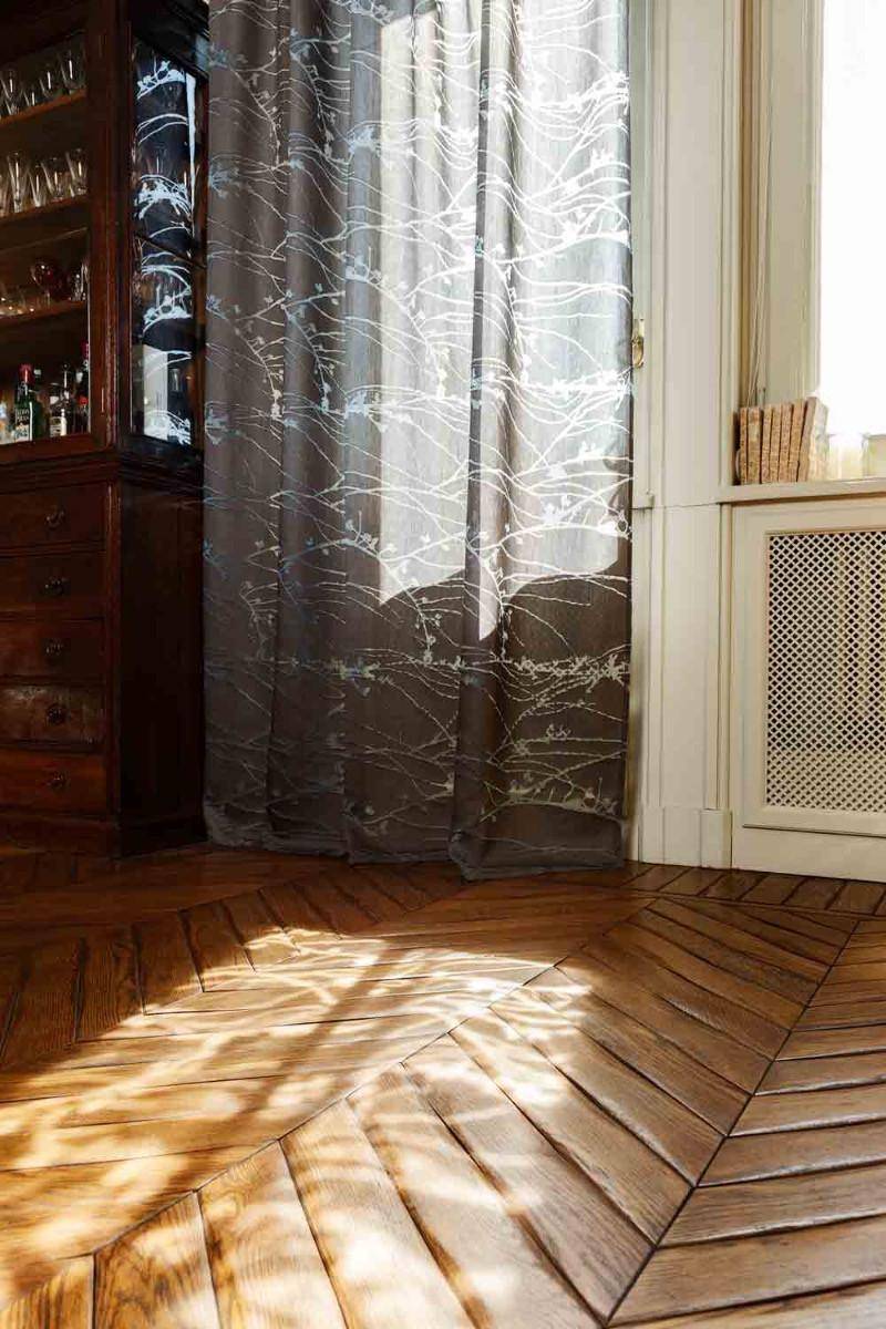 Fischbacher 1819 Ikebana