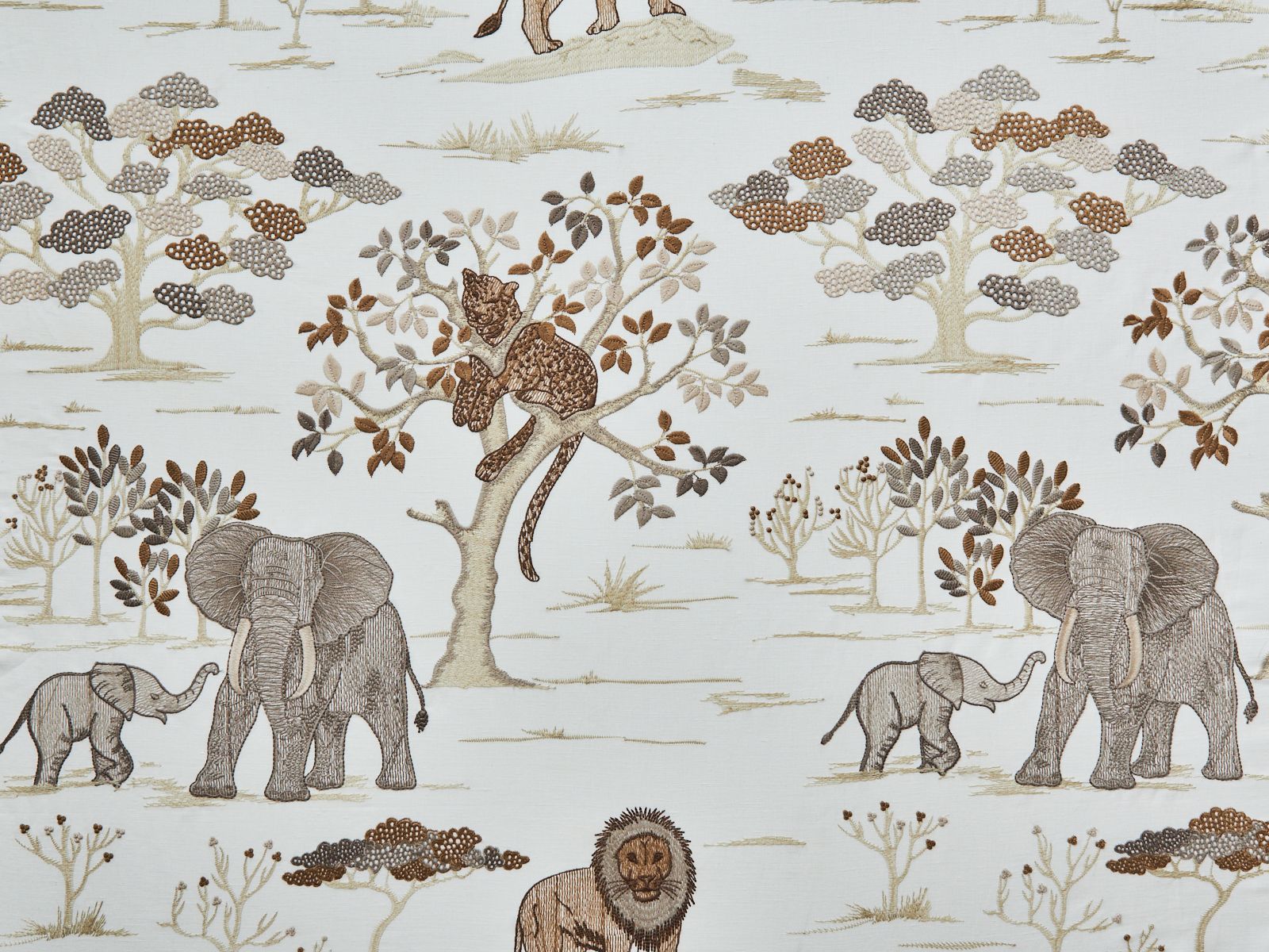Travers Safara Embroidery