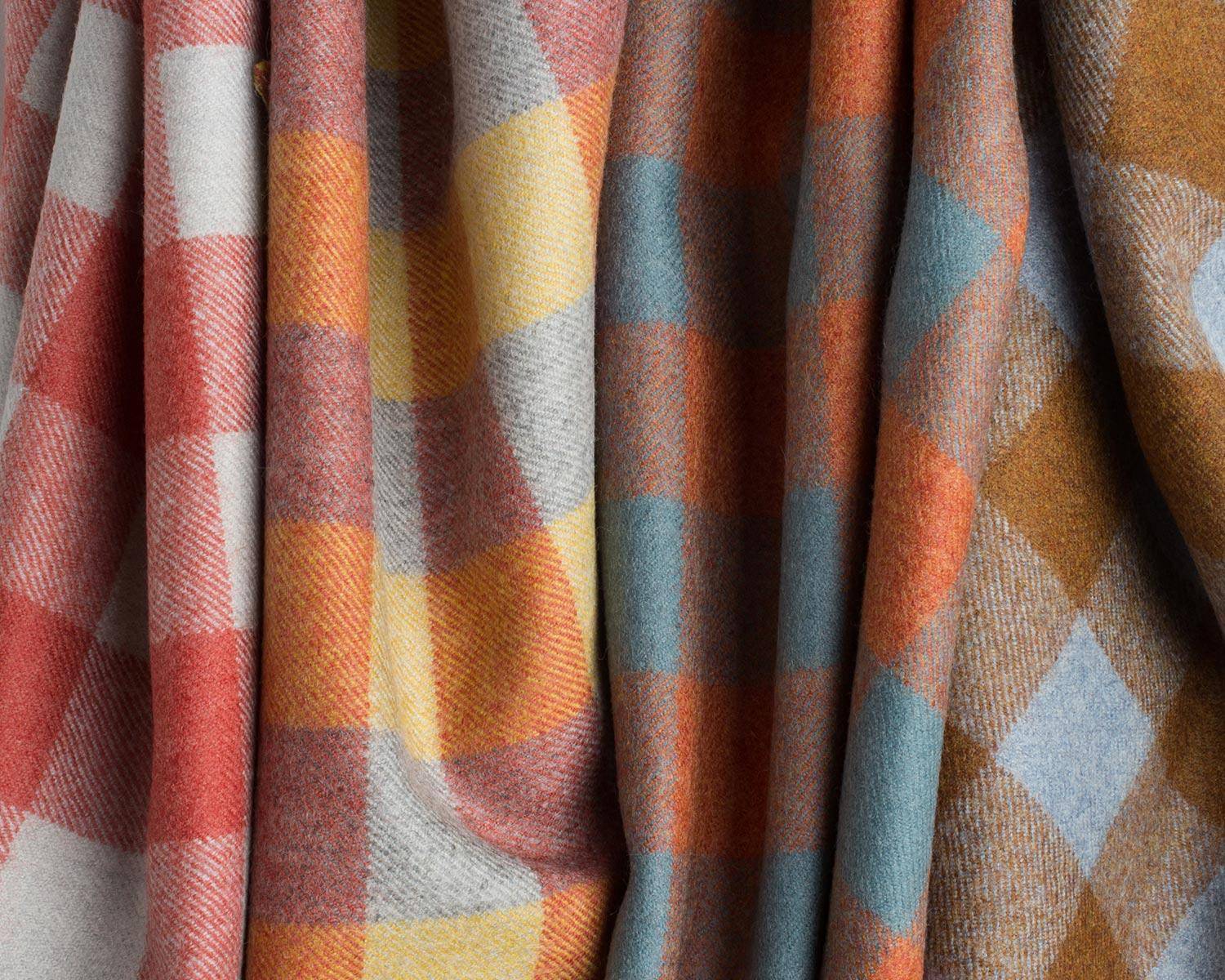 Holland & Sherry Beau