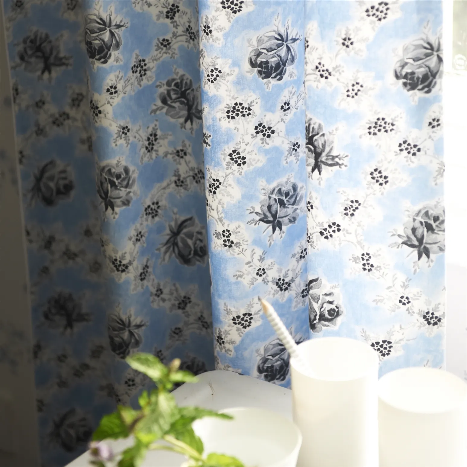 Designer Guild Wild Rose