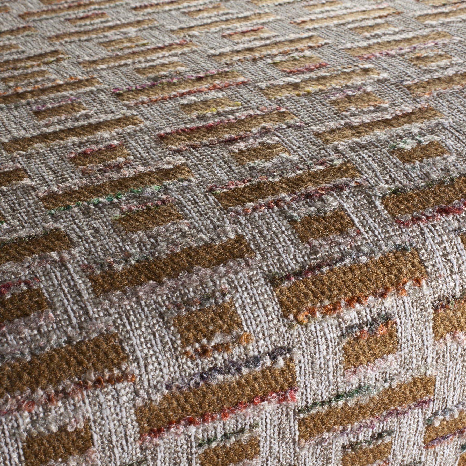 060