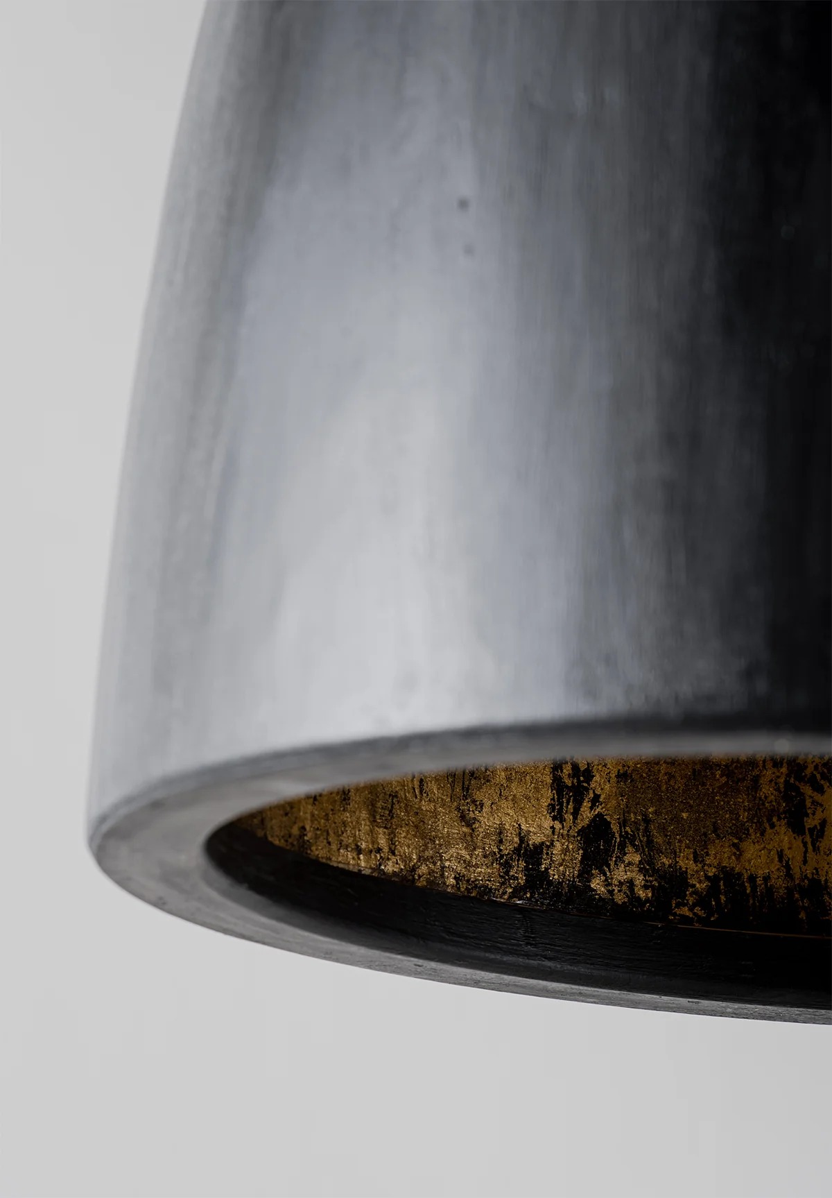 Porta Romana ·  Moody Pendant