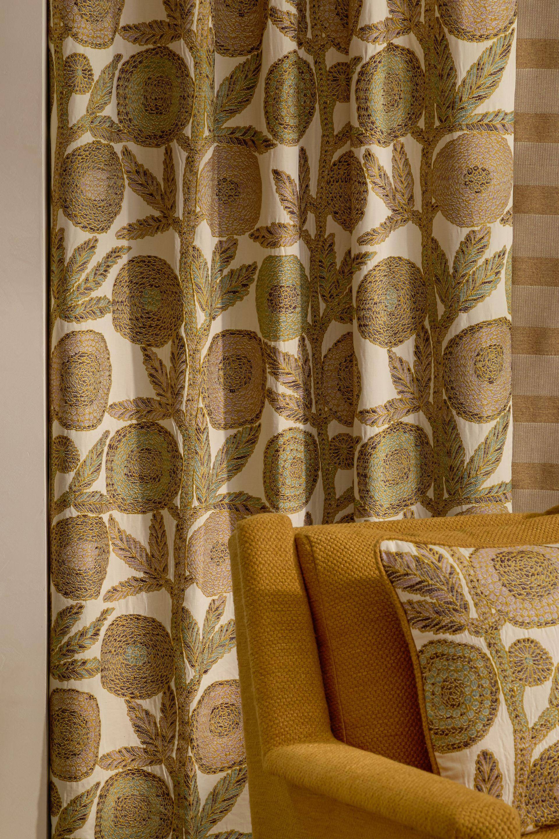 Jim Thompson Arabian jasmine