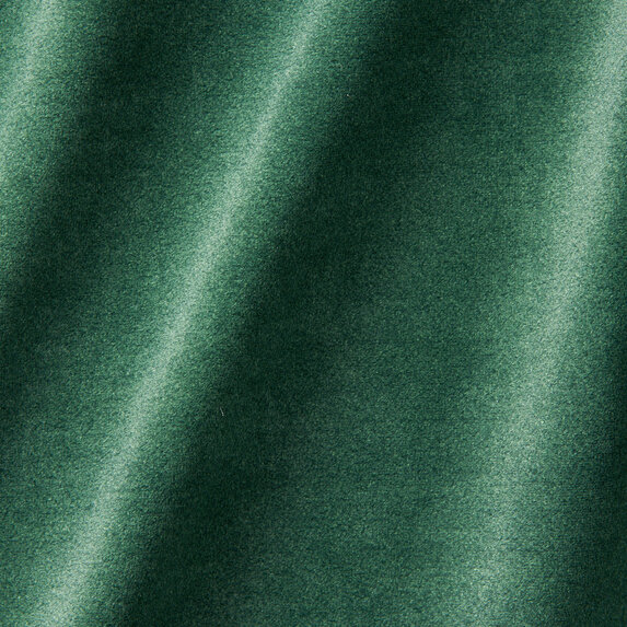 779