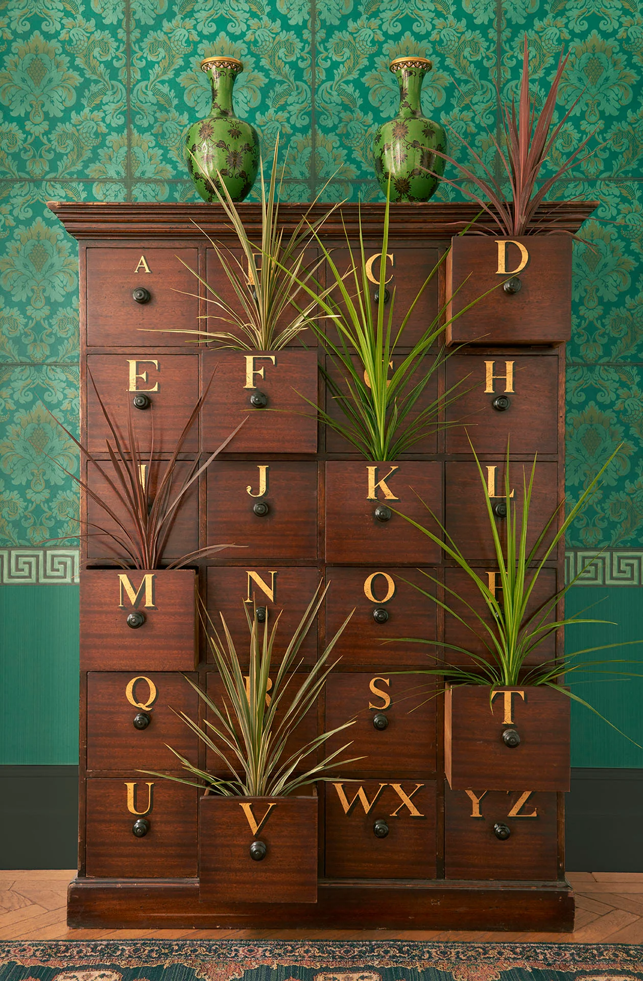 Cale & Son Stravinsky