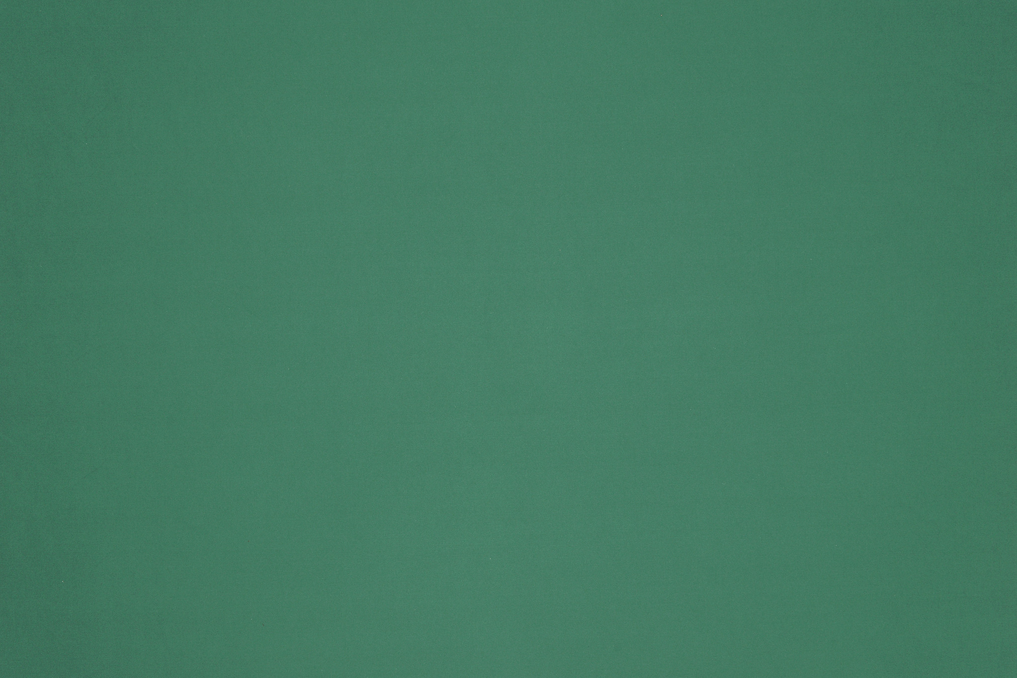 724