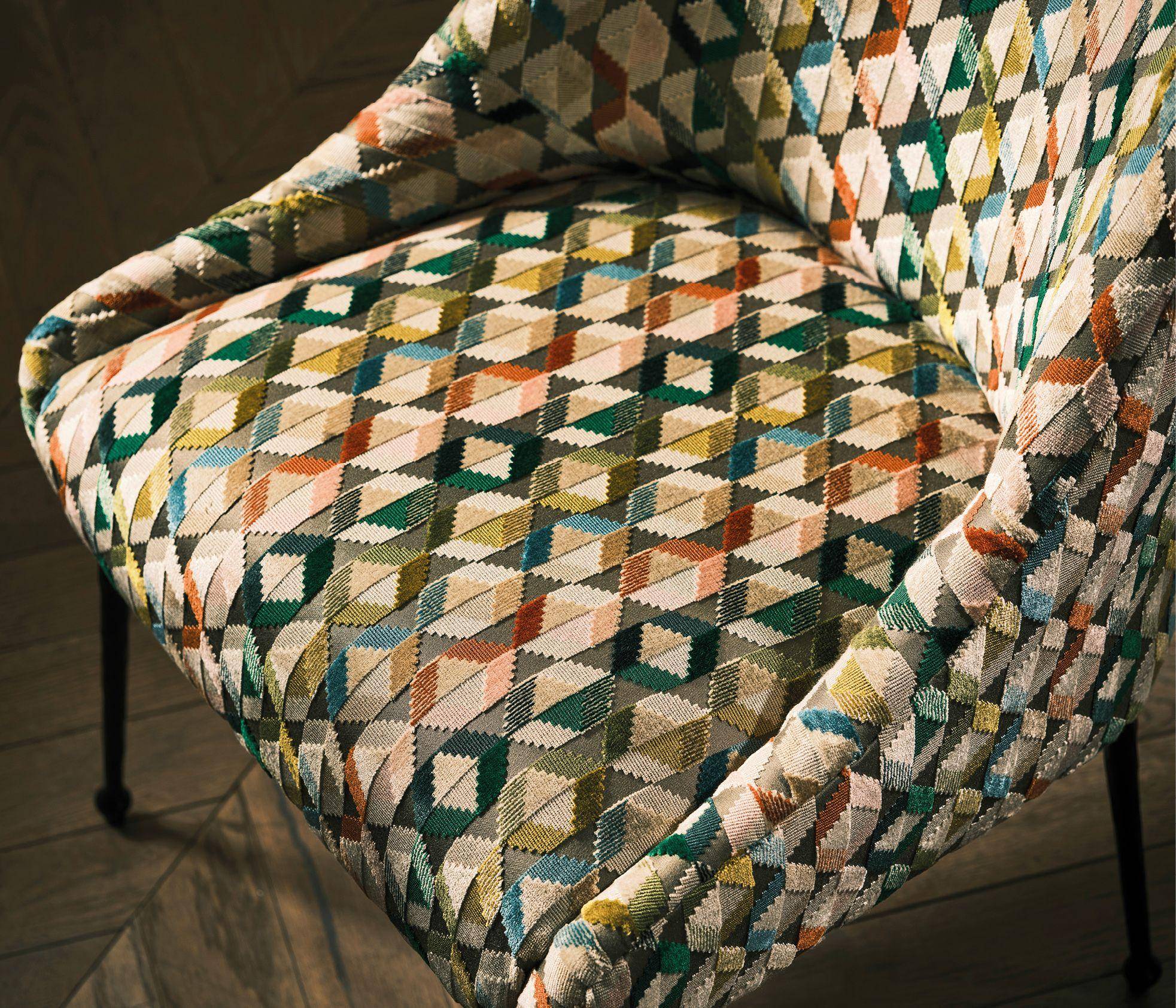 Osborne & Little Freya