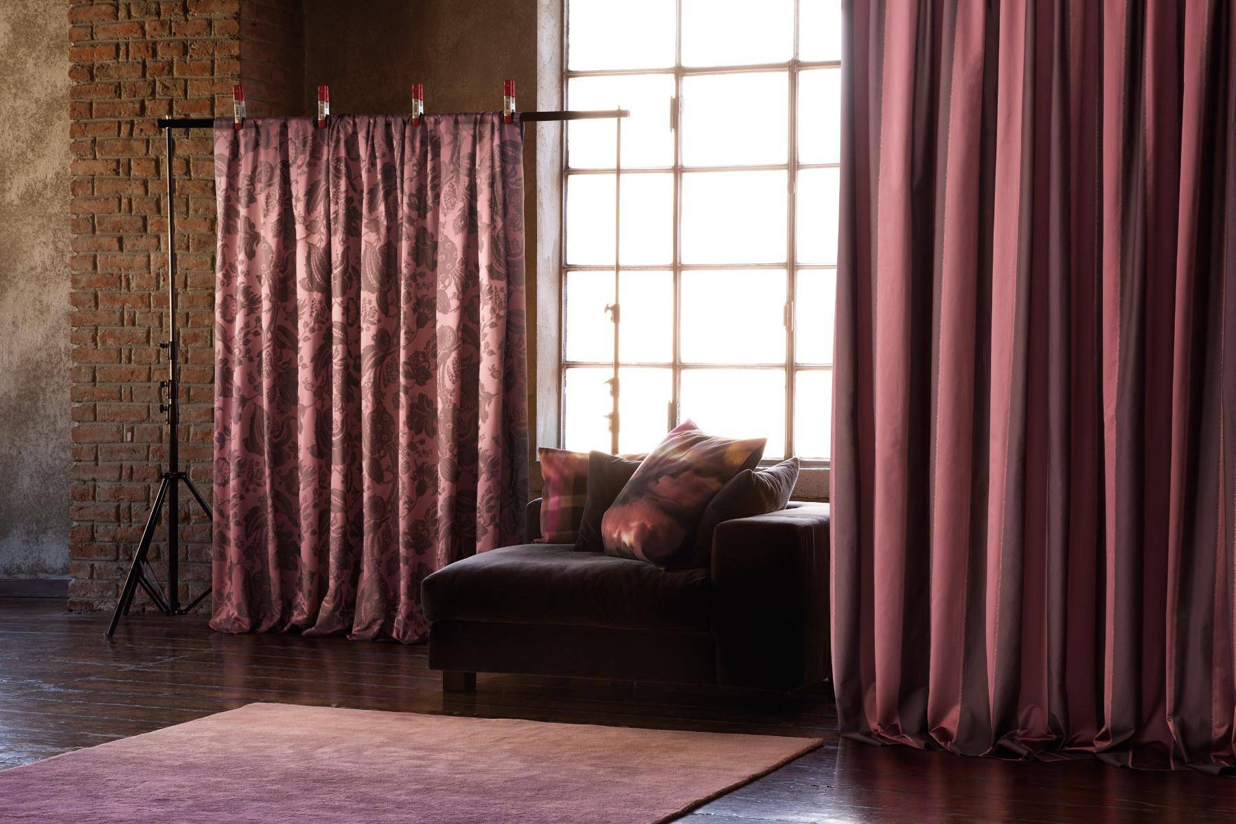 Fischbacher 1819 La Reine