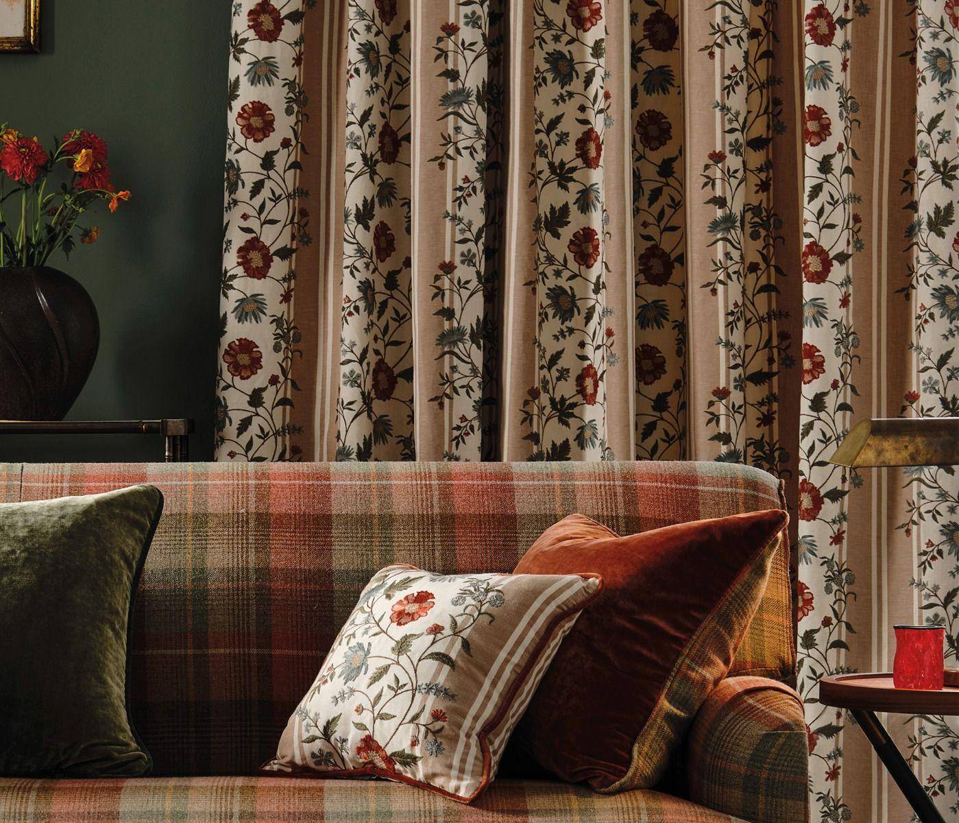 Nina Campbell Colmar