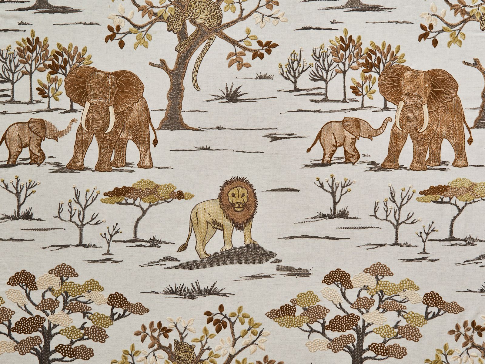 Travers Safara Embroidery