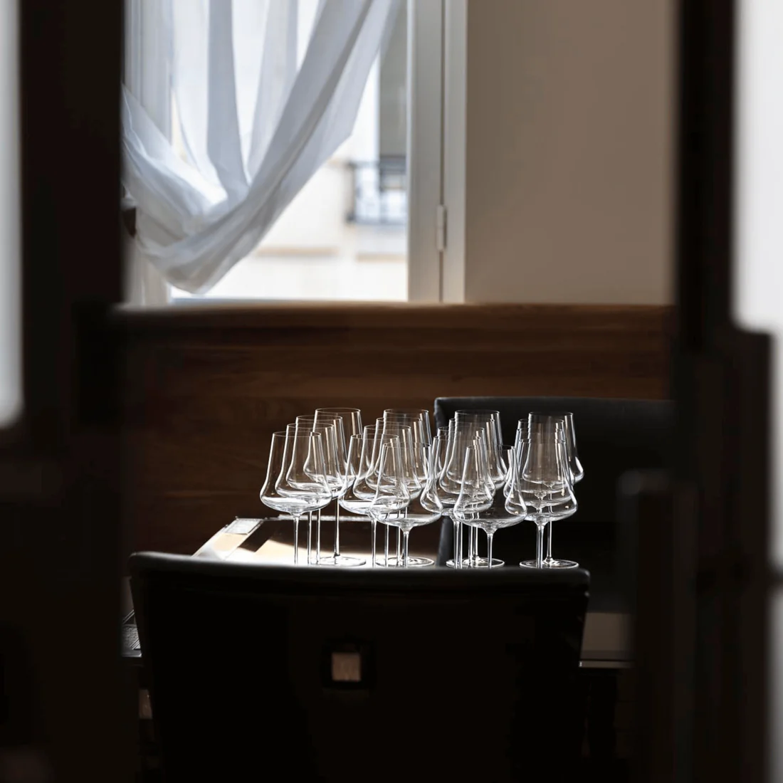 Lalique 1er Cru Set of 2 Wine Glasses