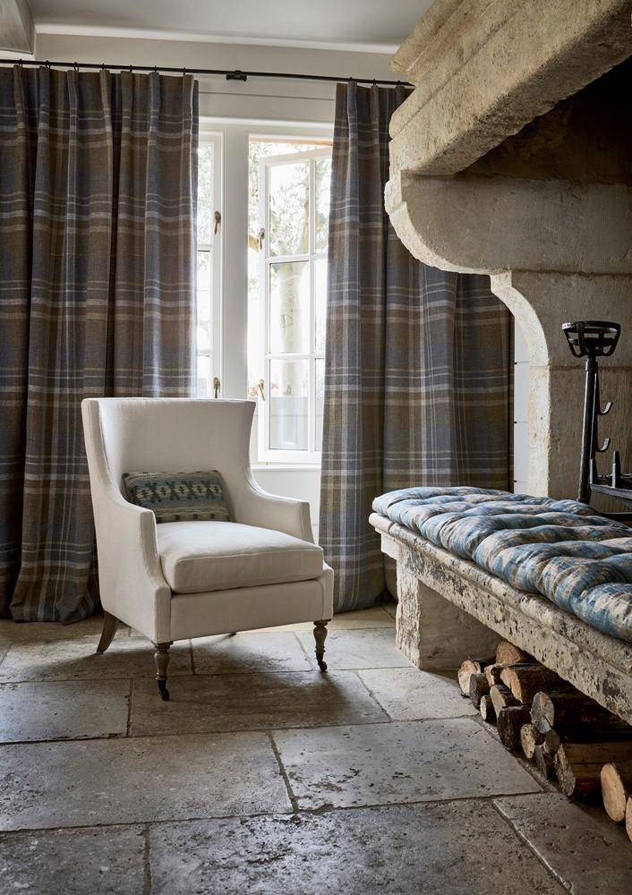 Colefax & Fowler Donovan Plaid