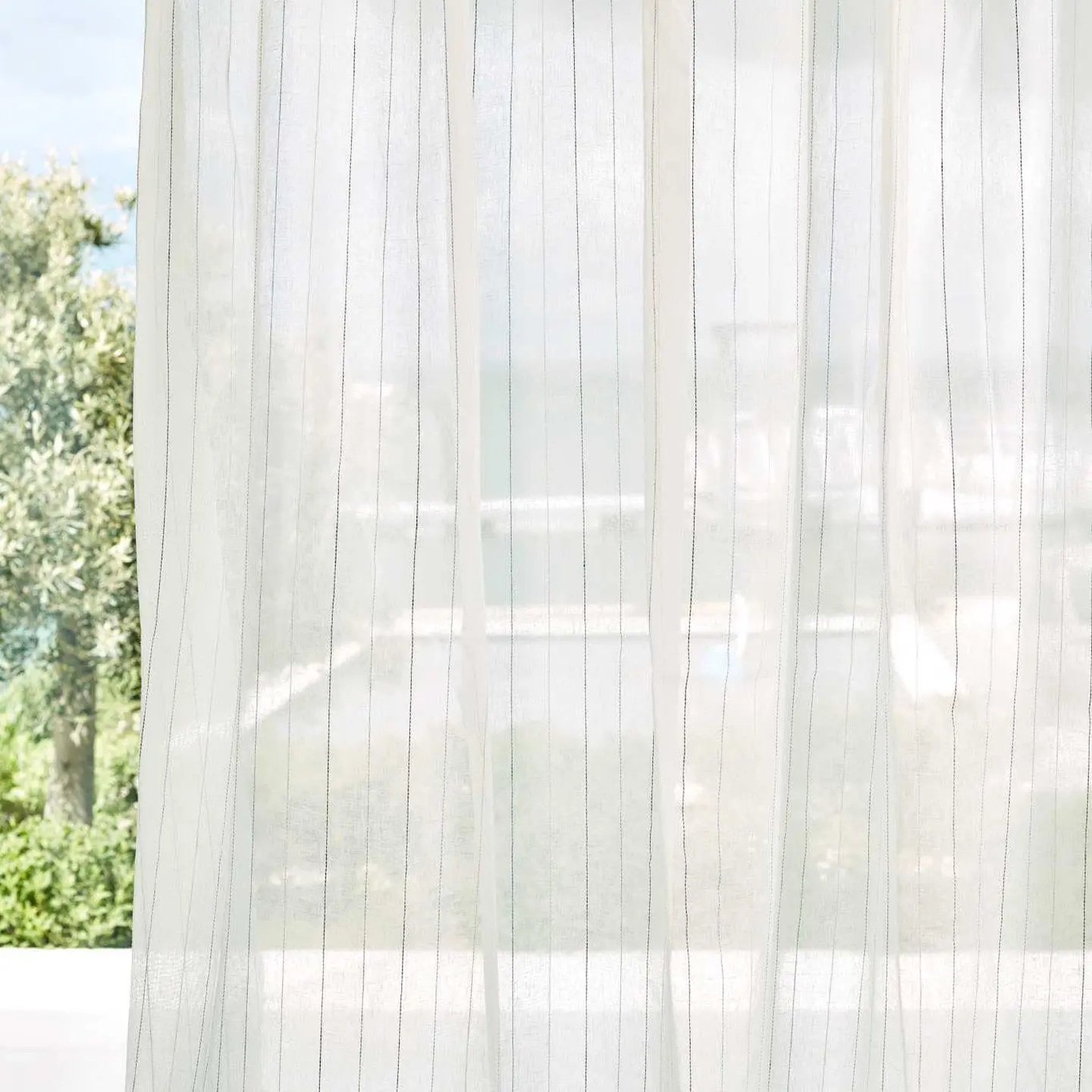Harlequin Amble Sheer 