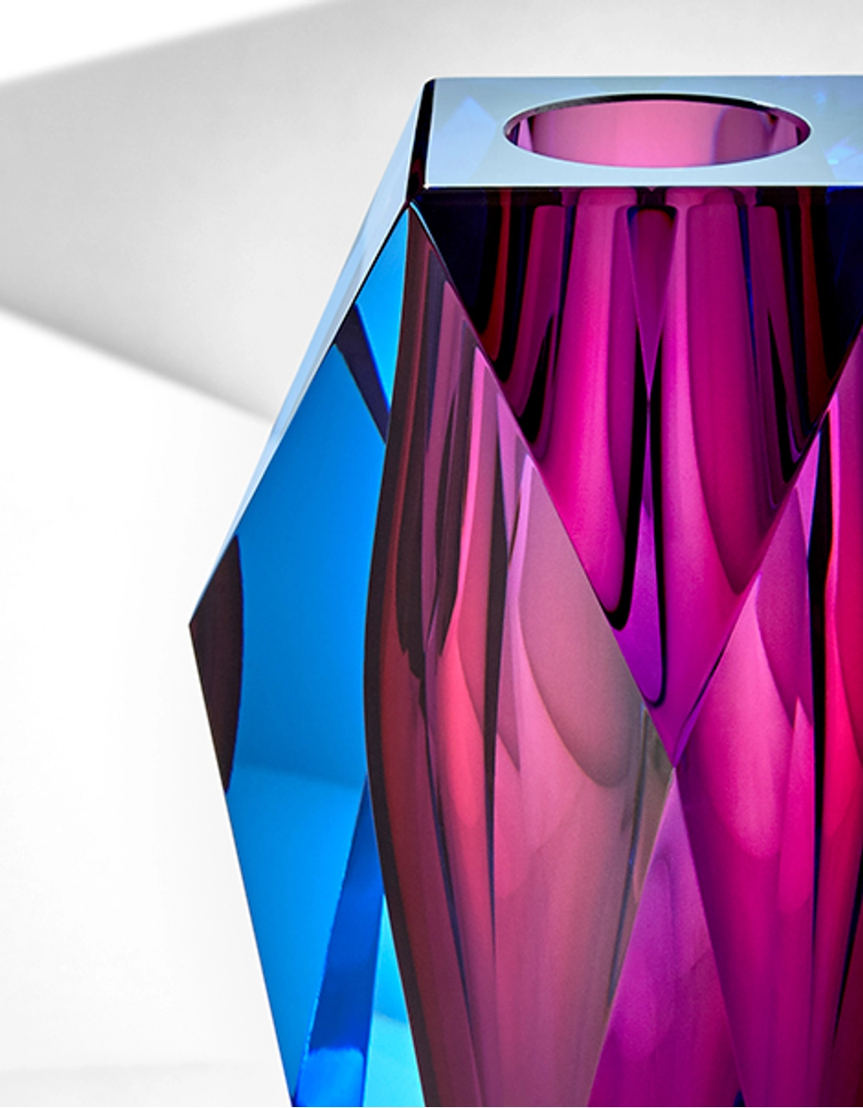 Moser Vase Gema 13cm Alexandrite Rose