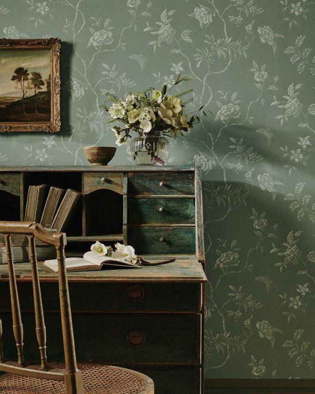 Colefax and Fowler Delancey Wallpaper