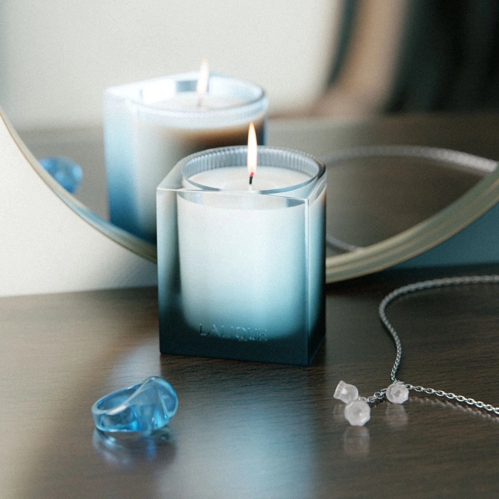 Lalique Duftkerze La Muse mit Bergamotte