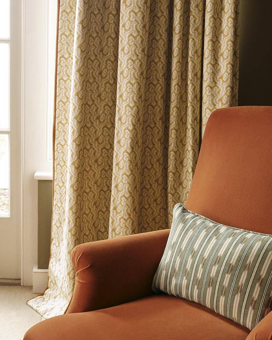 Jane Churchill Leon Stripe