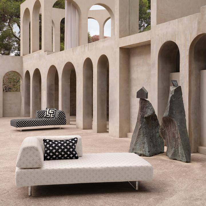Zinc Vacation Outdoor
