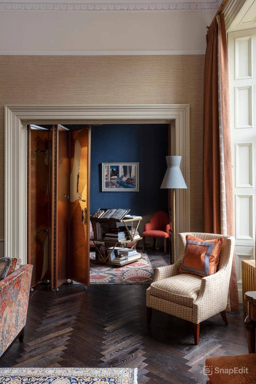 Porta Romana Daphne Floor Lamp