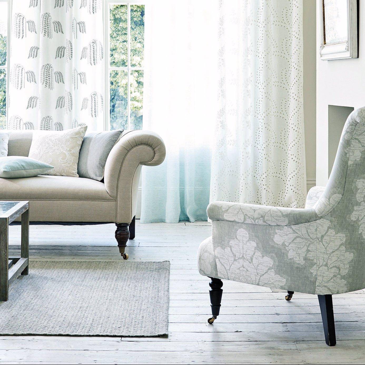 Sanderson Trailing Jenny Embroidery