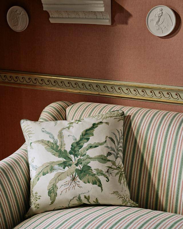 Colefax and Fowler Hector Wallcovering