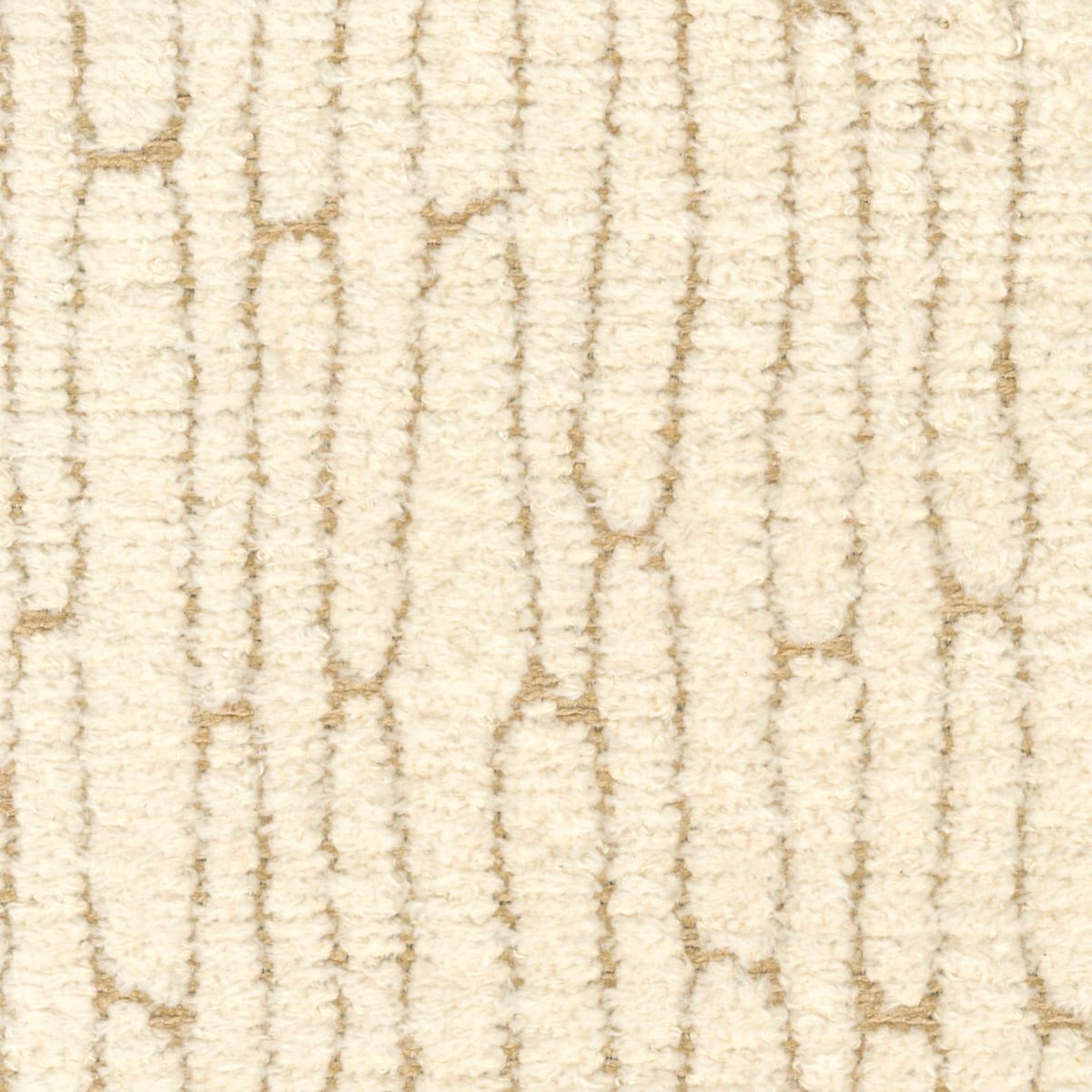 Le jour glisse au sol